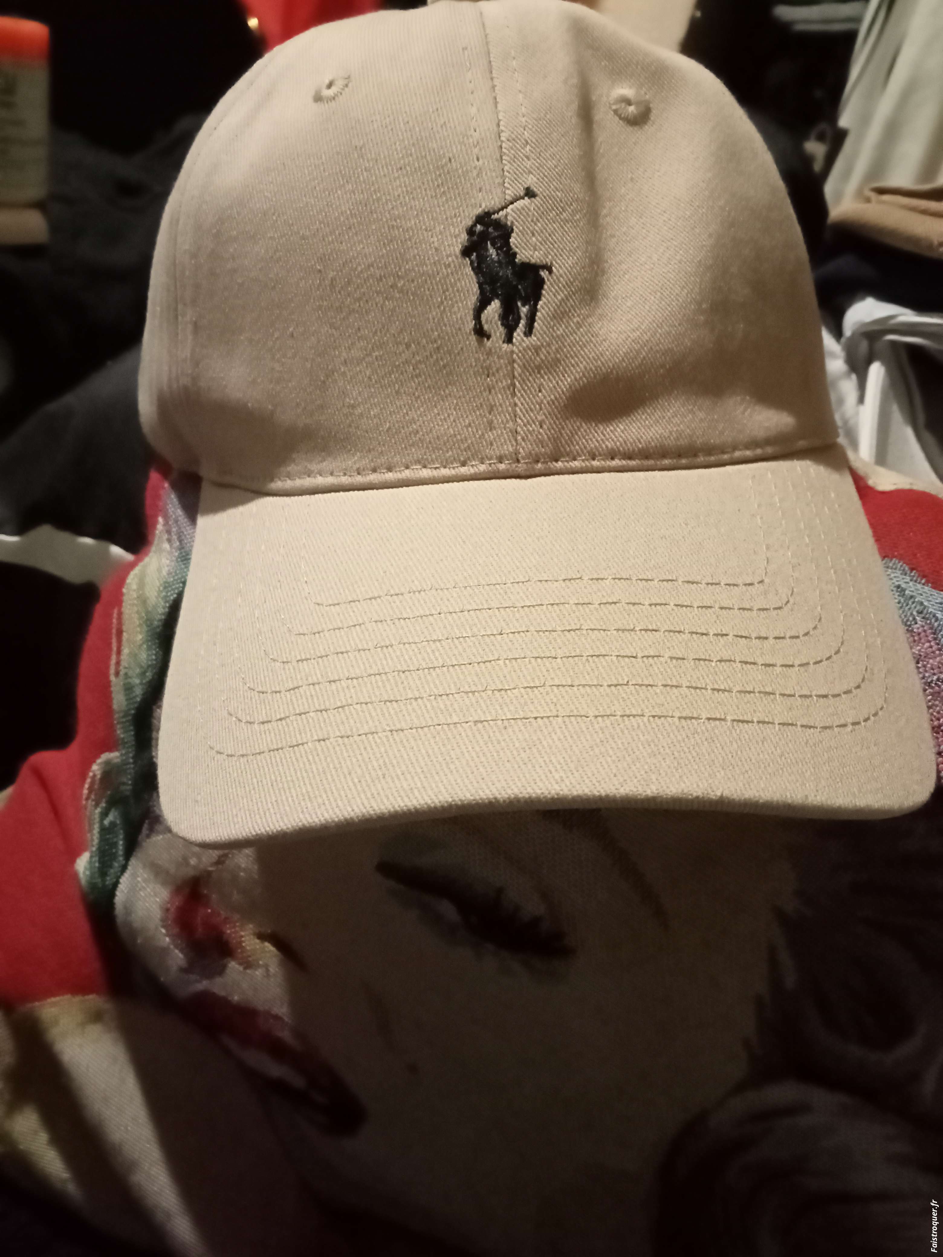 Casquette réglable 