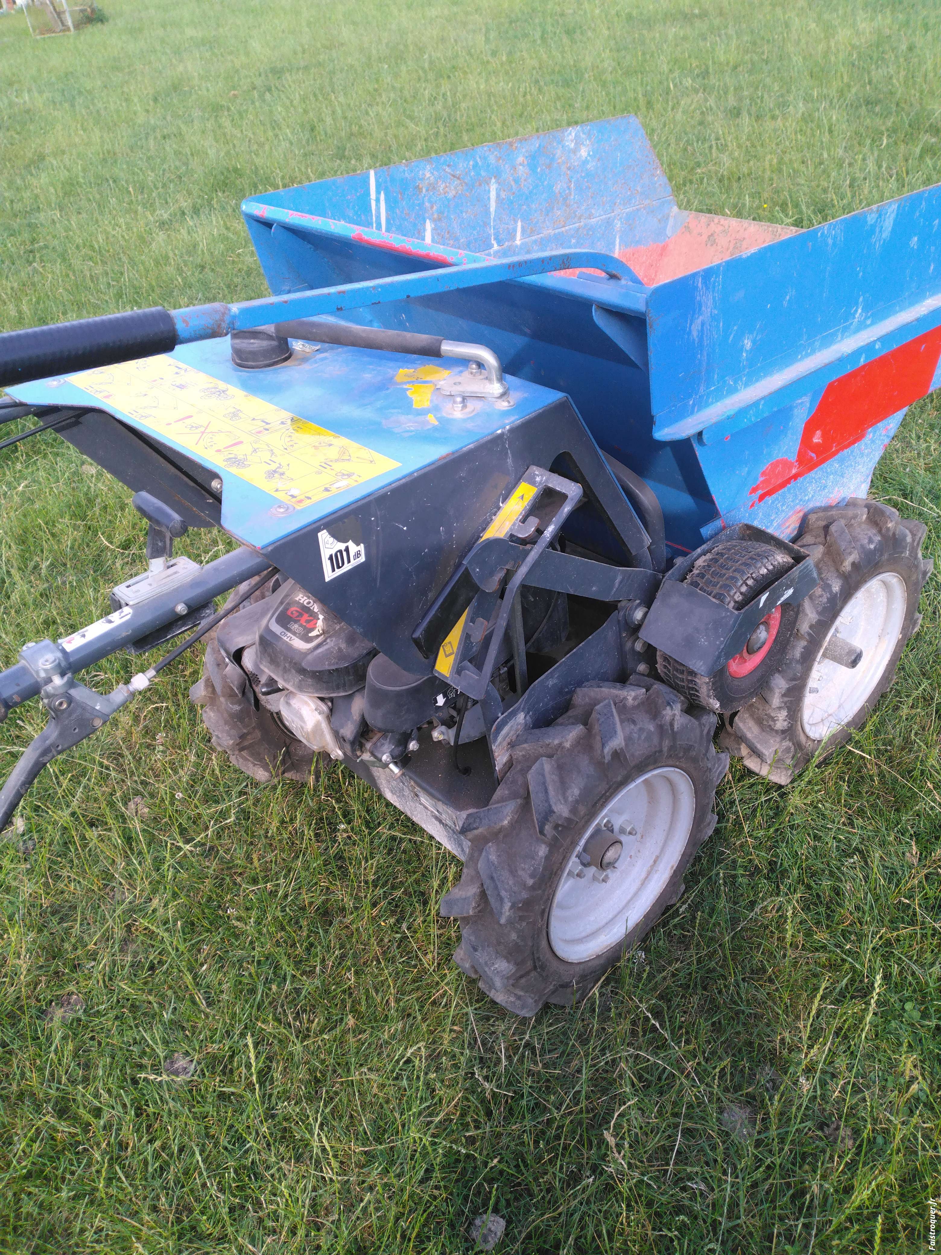 Brouette a moteur altrad bmd 300
